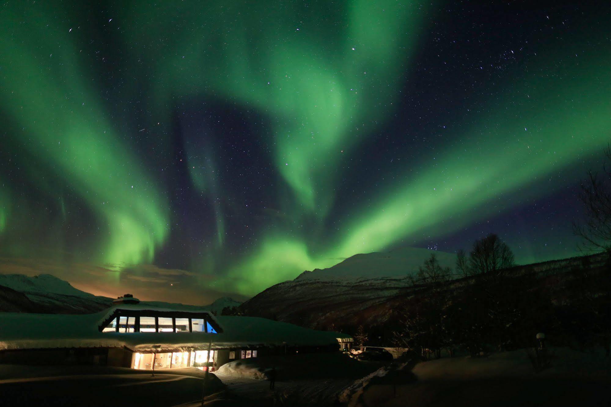 Fjellkysten Hotel Tennevoll Eksteriør billede