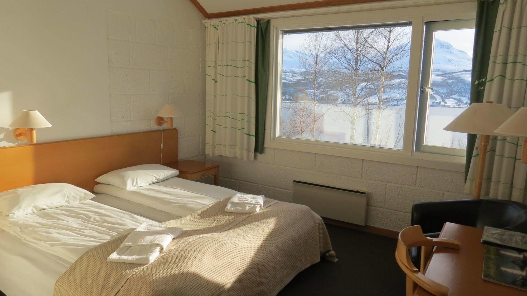 Fjellkysten Tennevoll Eksteriør billede